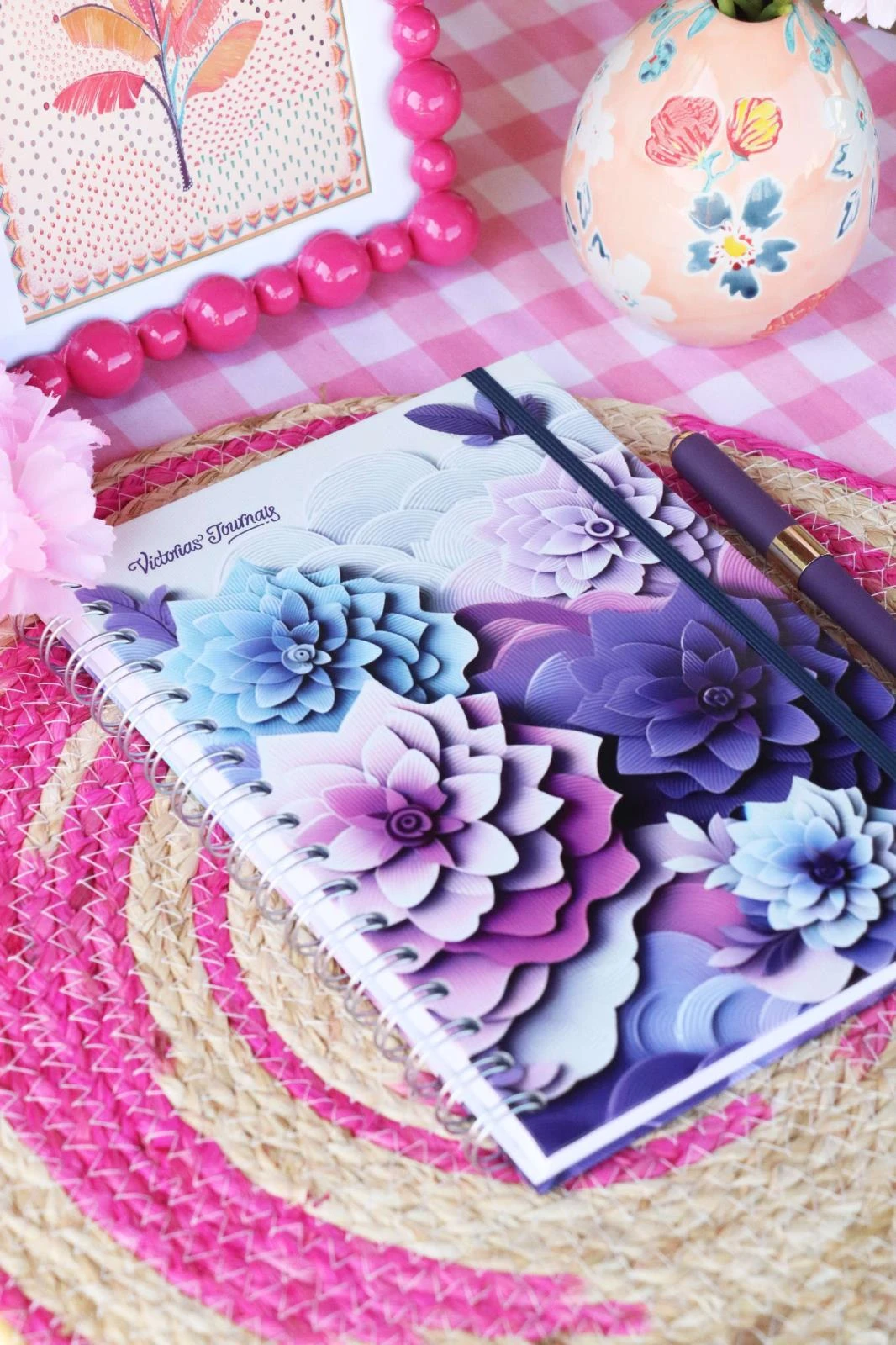 Victoria's Journals Sert Kapak Spiralli Defter 17x24 cm 90 gr. 96 yp. Çizgili