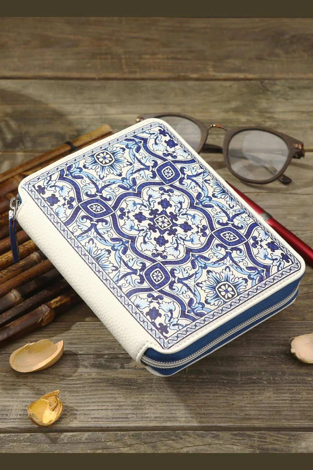 123-0290 Victoria's Journals Zipper Folder Orrganizer Defter 10,5x14.8cm 120 gr. 80 yp.Çizgili